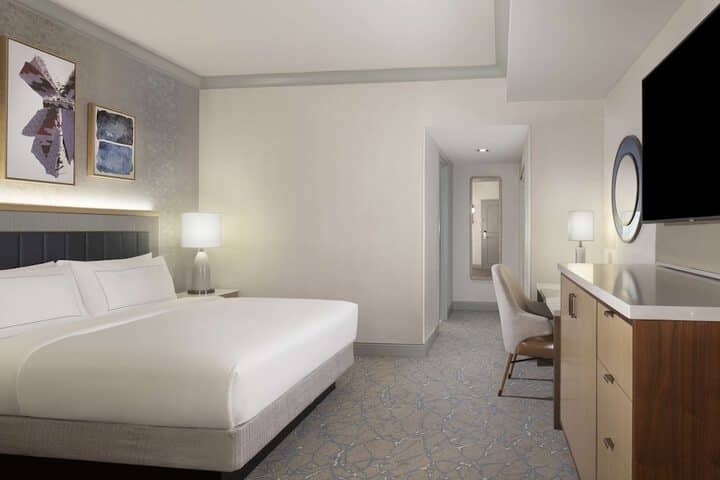 Room 36 of 158