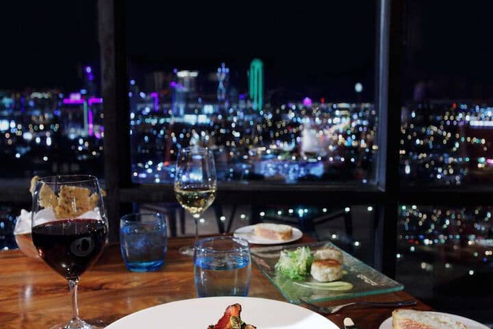 Dining 125 of 158
