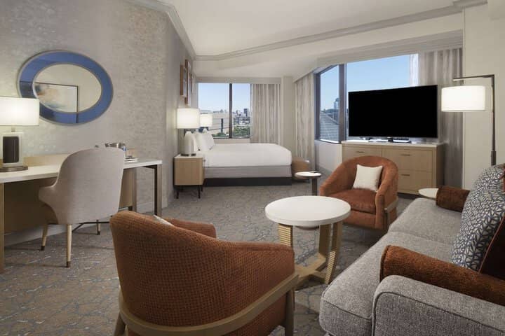 Room 44 of 158