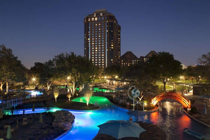 Hotel 155 of 158