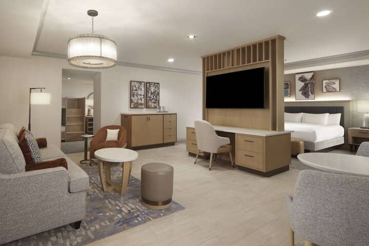 Room 41 of 158