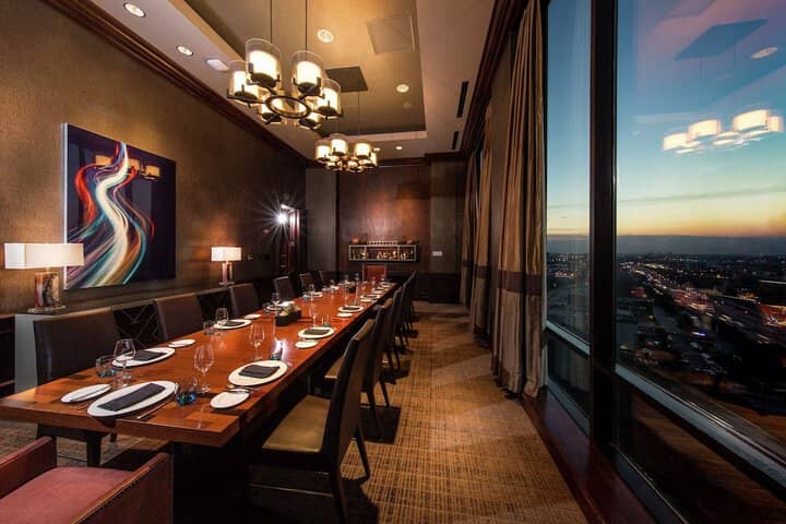 Dining 122 of 158