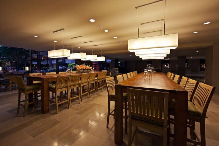 Dining 112 of 158