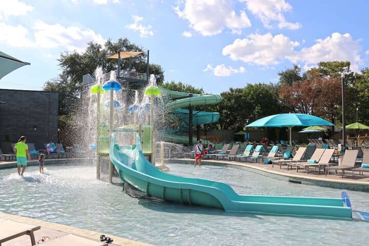 Pool 73 of 158